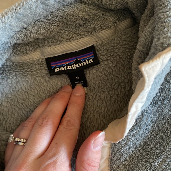 3 button pullover - Picture 2 of 2